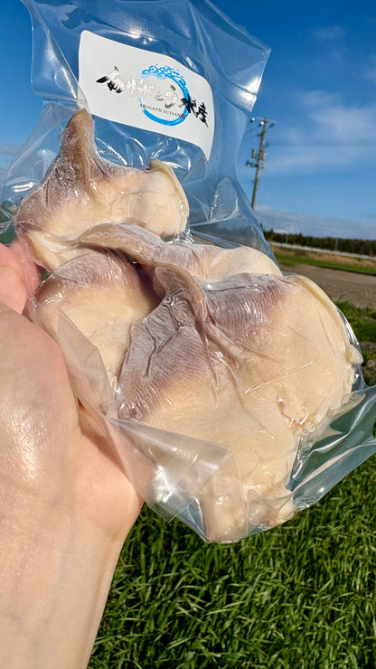 Hokkaido Surf Clam Sashimi | 1 Shell