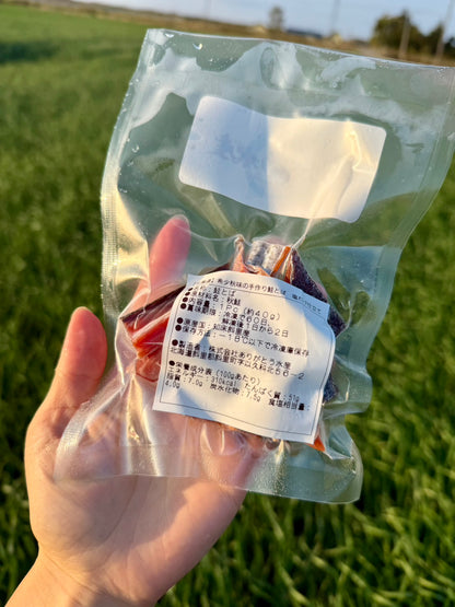 【北海道産】手造り鮭とば｜噛むほど広がる鮭の旨み【40g】